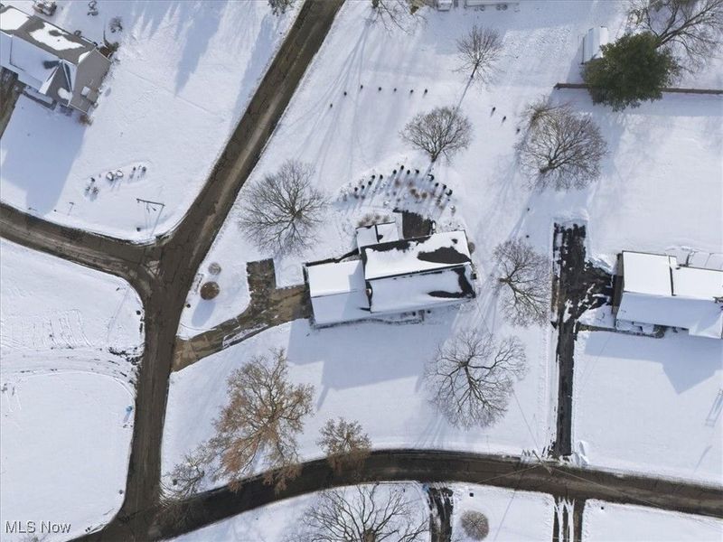 310 Tonawanda Trail SW, Hartville, OH 44632 Photo 45