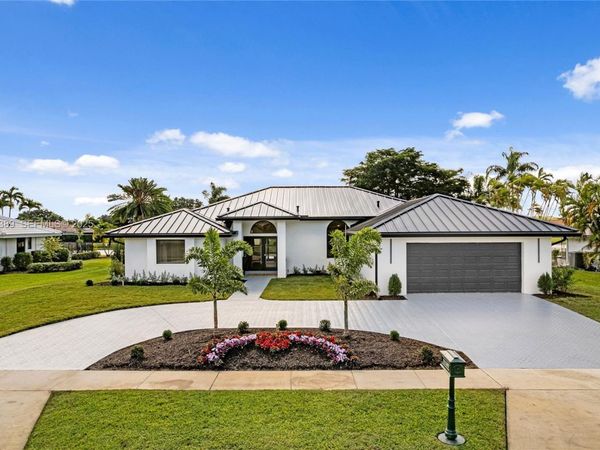 11127 Boca Woods Ln, Boca Raton, FL 33428