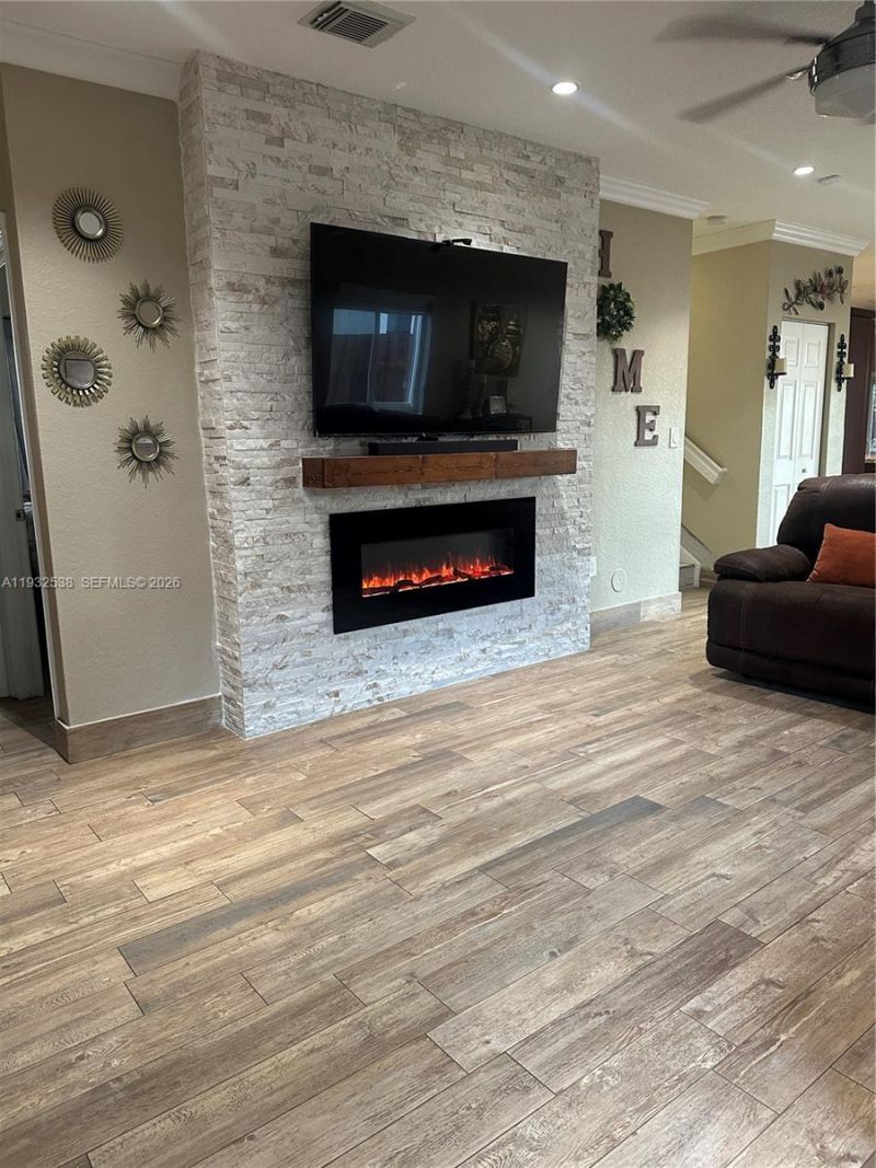 3134 NE 3rd Dr, Homestead, FL 33033 Photo