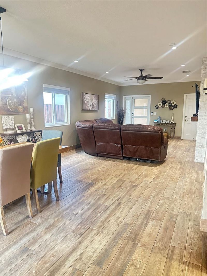 3134 NE 3rd Dr, Homestead, FL 33033 Photo