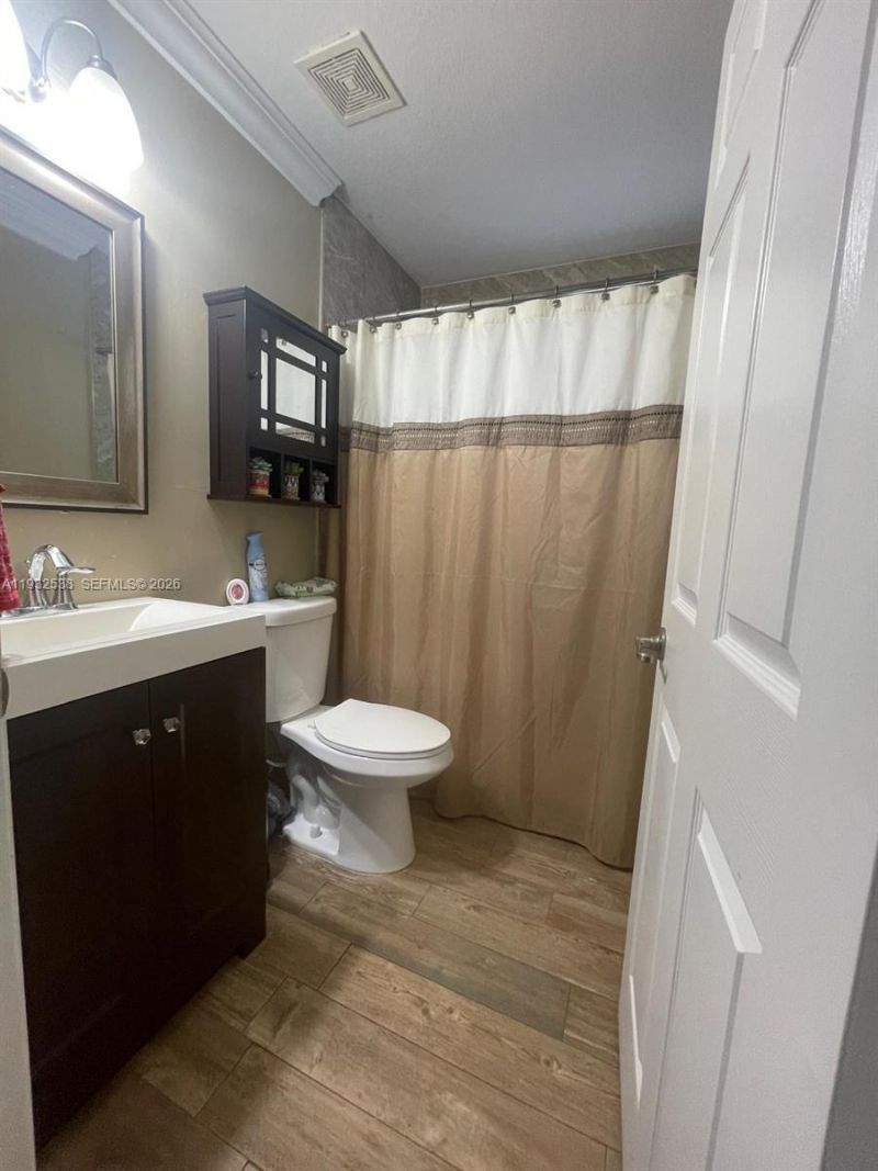 3134 NE 3rd Dr, Homestead, FL 33033 Photo