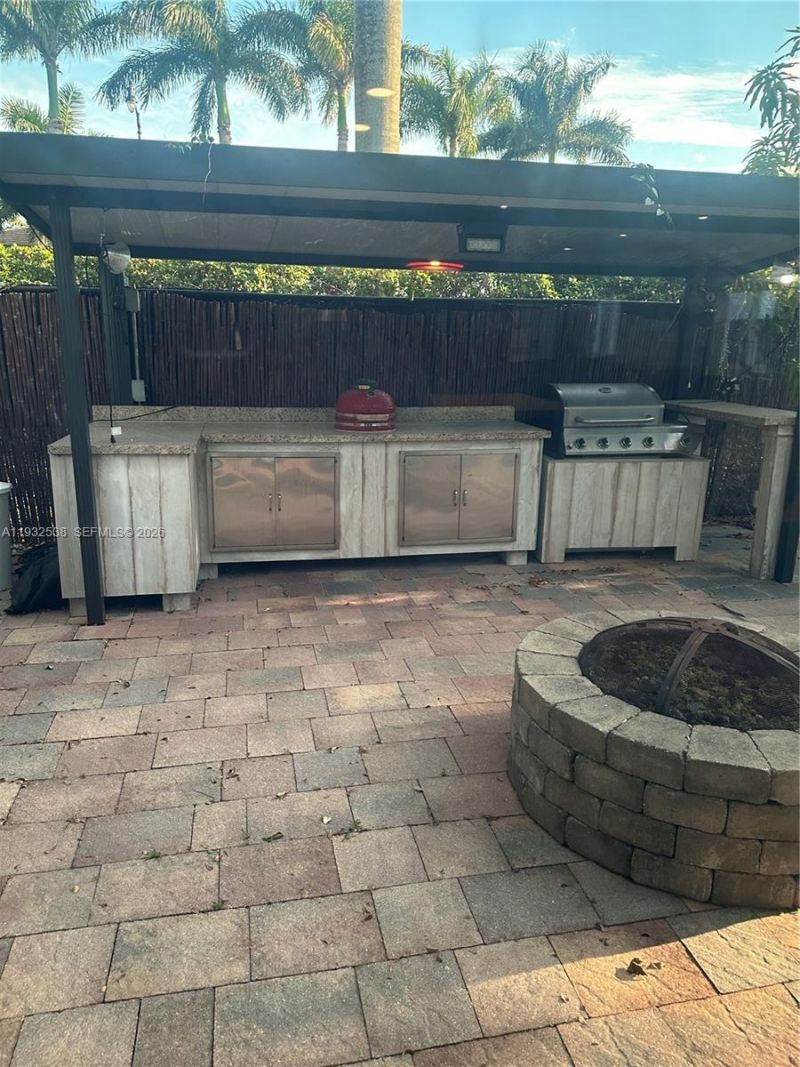 3134 NE 3rd Dr, Homestead, FL 33033 Photo