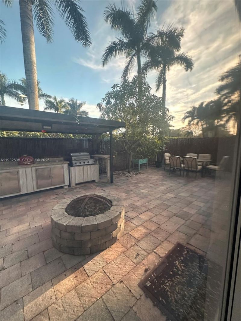 3134 NE 3rd Dr, Homestead, FL 33033 Photo