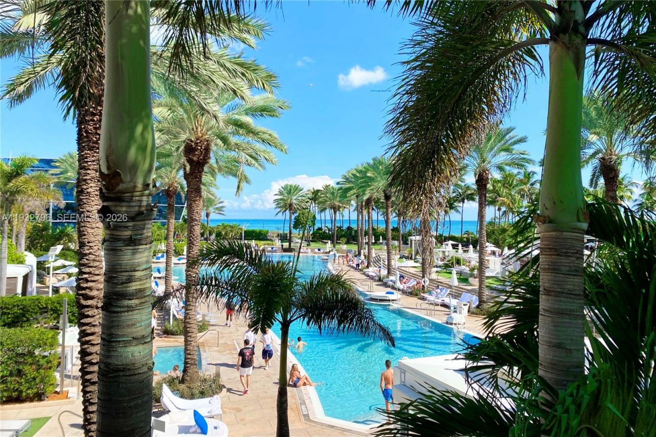 4391 Collins Ave, Unit 1514, Miami Beach, FL 33140 Photo