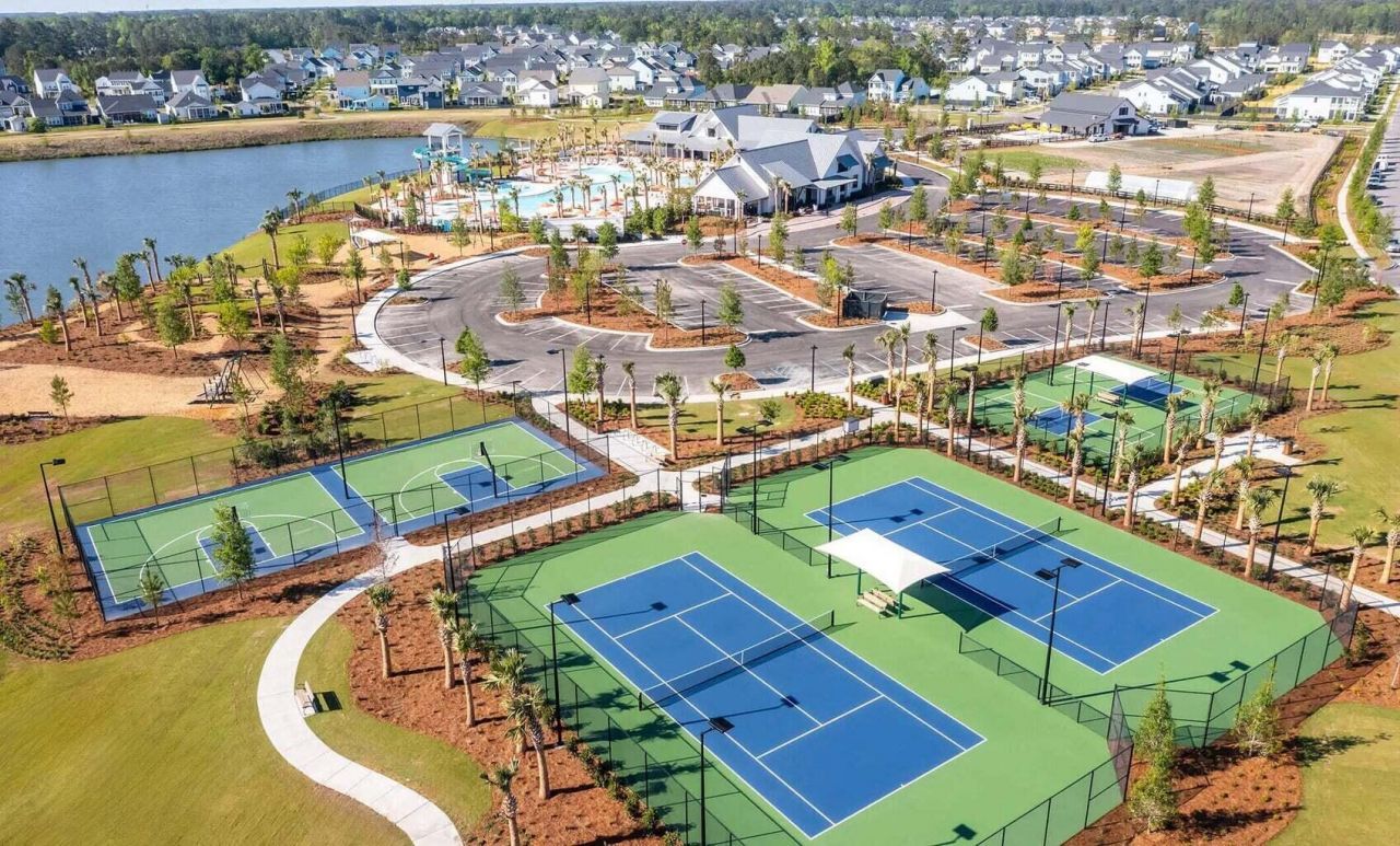 114 Ingleside Drive Photo 17