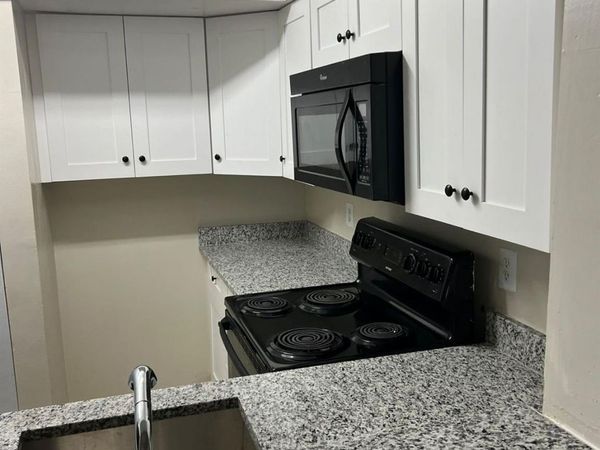 7027 W Sunrise Boulevard, Unit 7027, Plantation, FL 33313