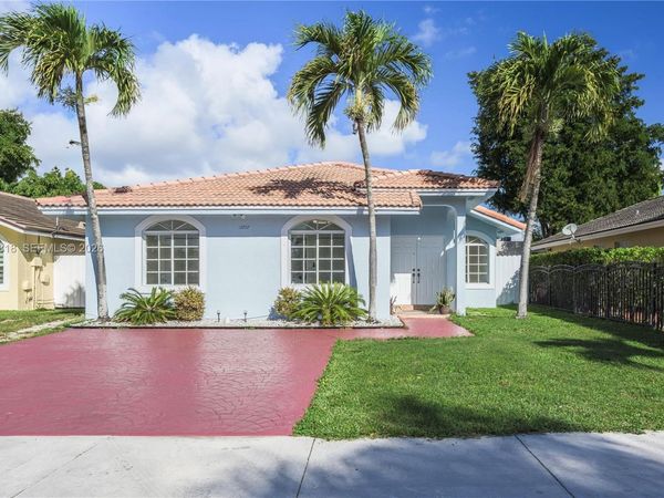 13797 SW 154th St, Miami, FL 33177