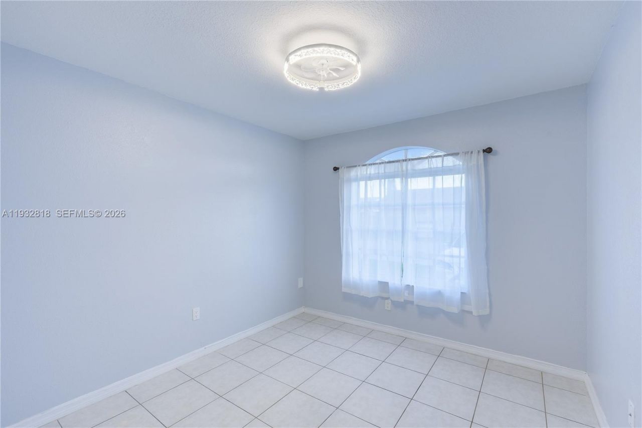 13797 SW 154th St, Miami, FL 33177 Photo