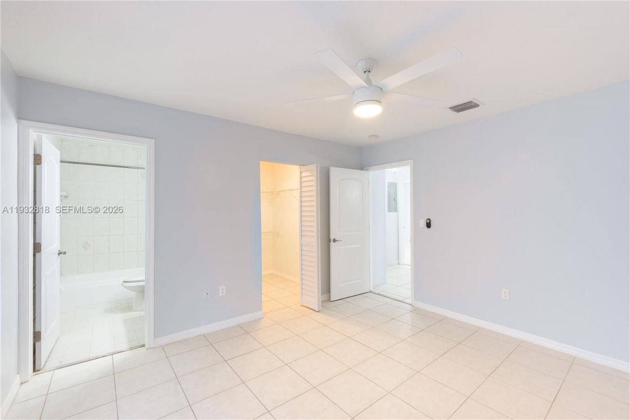 13797 SW 154th St, Miami, FL 33177 Photo