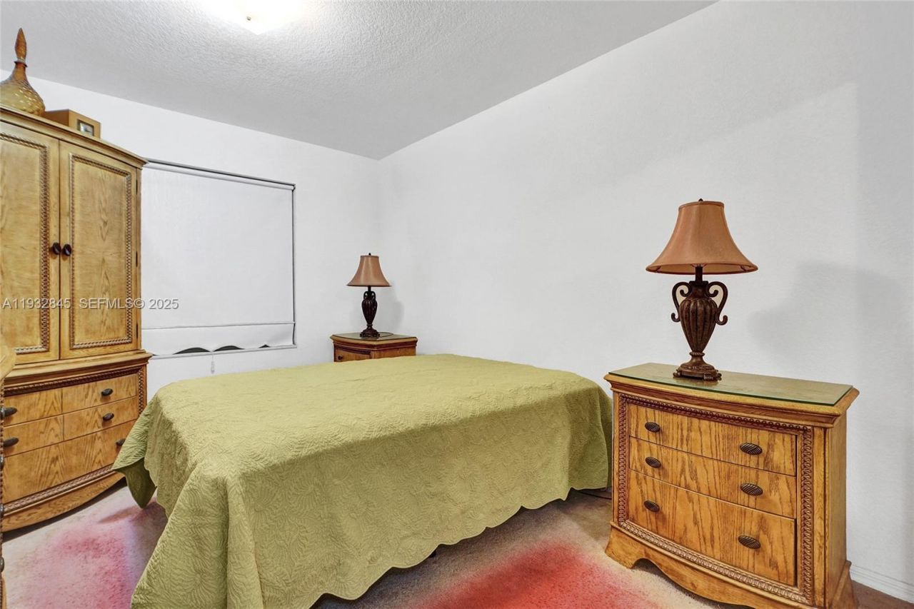 19110 NW 32nd Ave, Miami Gardens, FL 33056 Photo