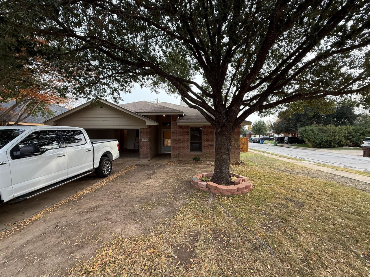 1613 Catherine Ct, Round Rock, TX 78664 Main Photo