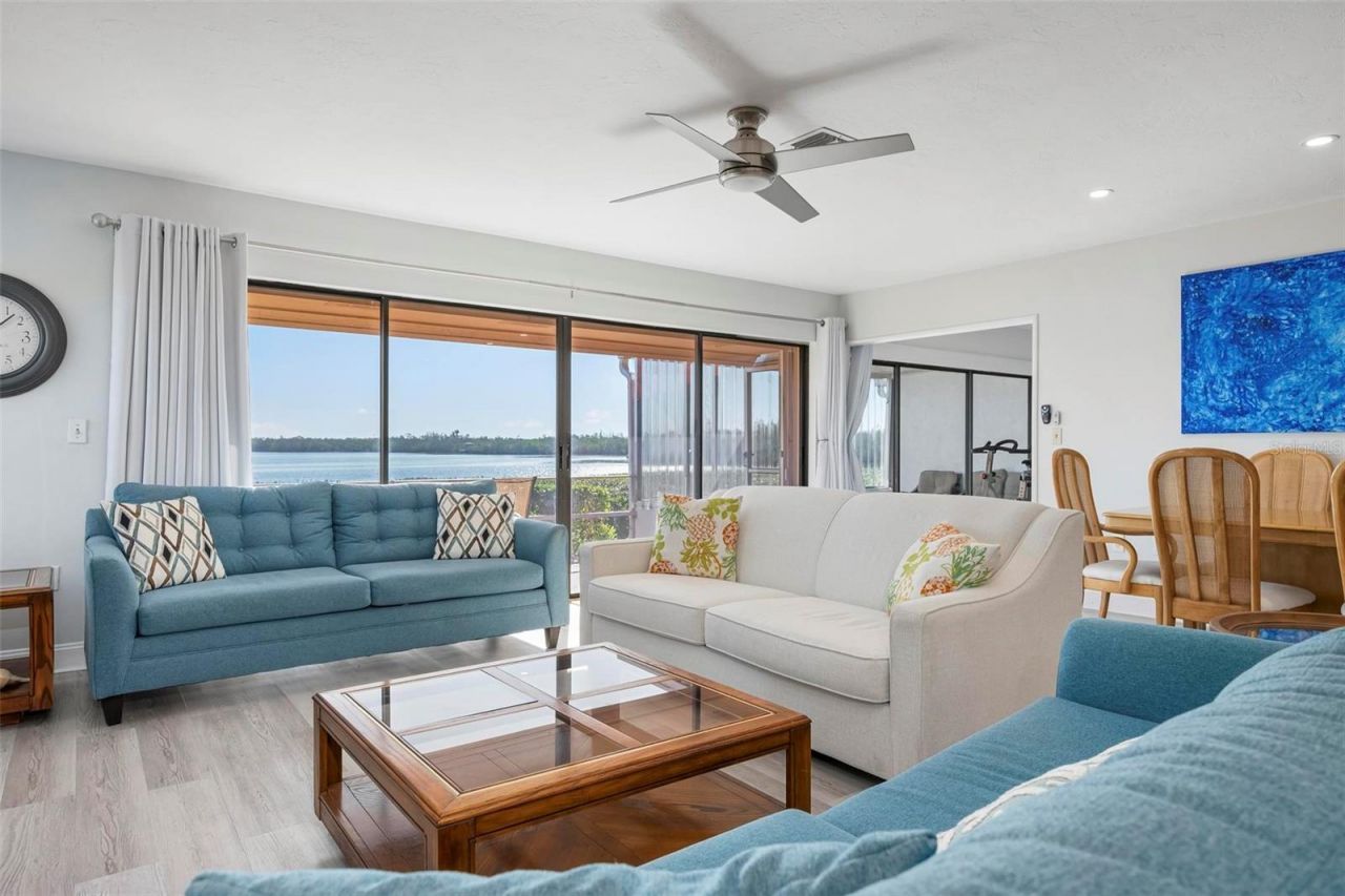 3875 Catalina Drive, Bradenton, FL 34210 Photo