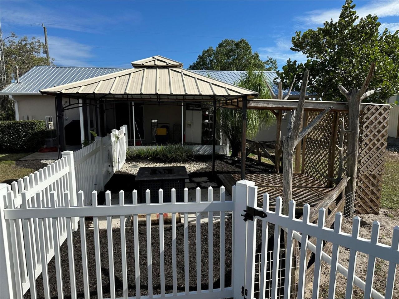 222 Highlands Lake Drive, Lake Placid, FL 33852 Photo