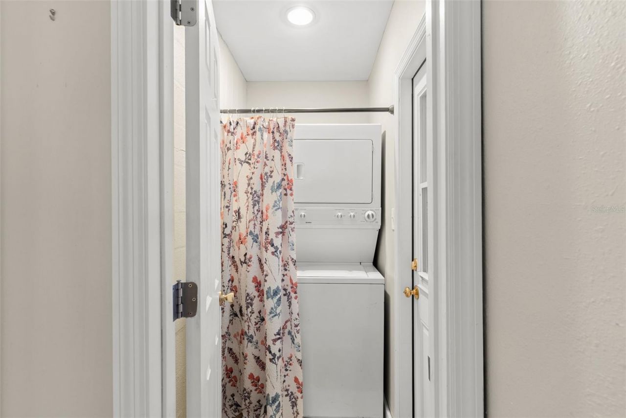 7861 38th Terrace N, Saint Petersburg, FL 33709 Photo