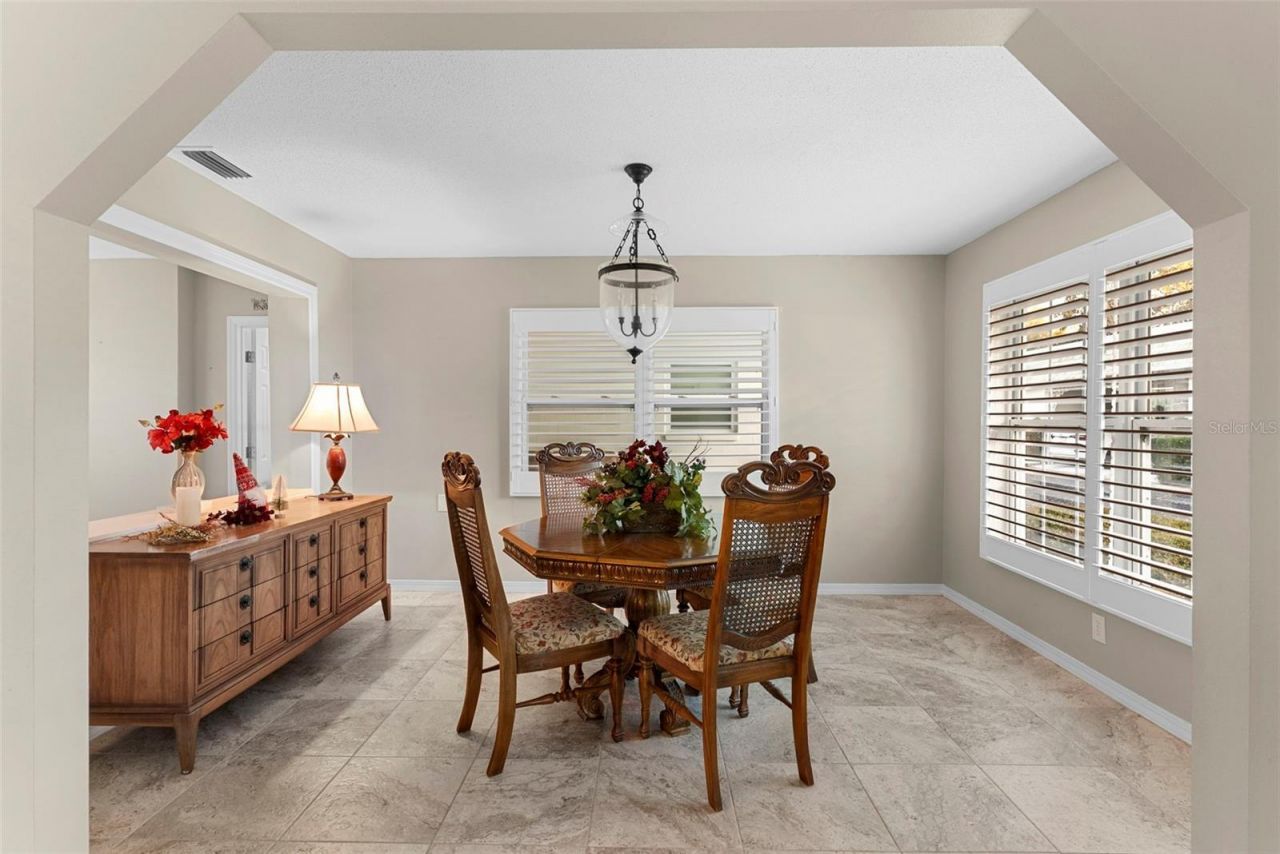 7861 38th Terrace N, Saint Petersburg, FL 33709 Photo