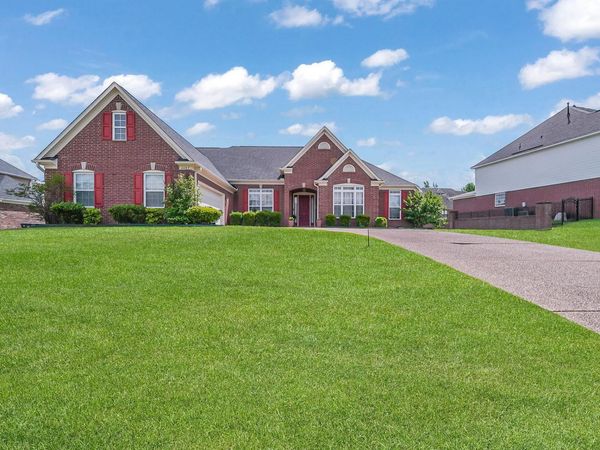 6487 WELLS FIELDS CV, Bartlett, TN 38135