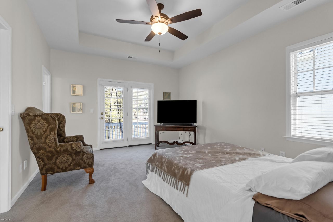 113 Amaranth Avenue Photo 26