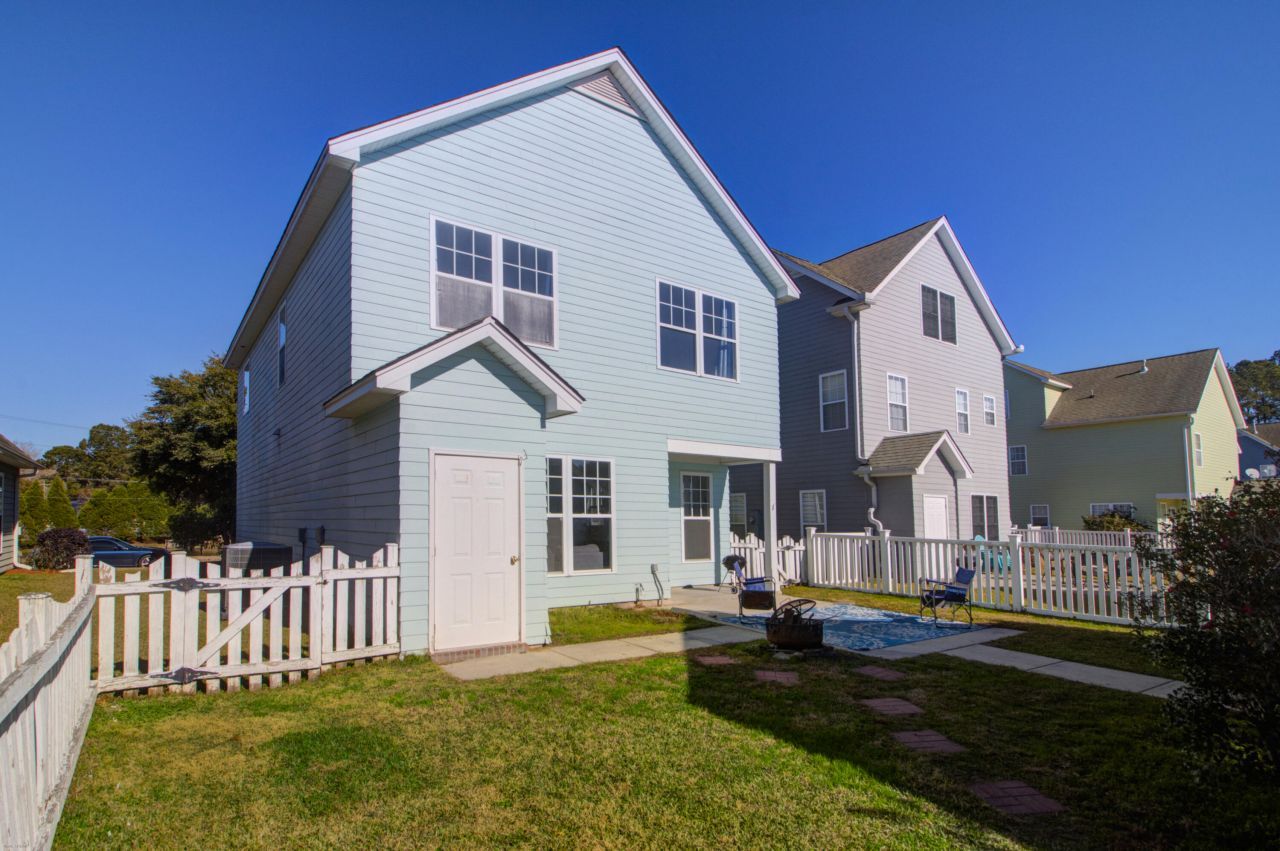 113 Amaranth Avenue Photo 37