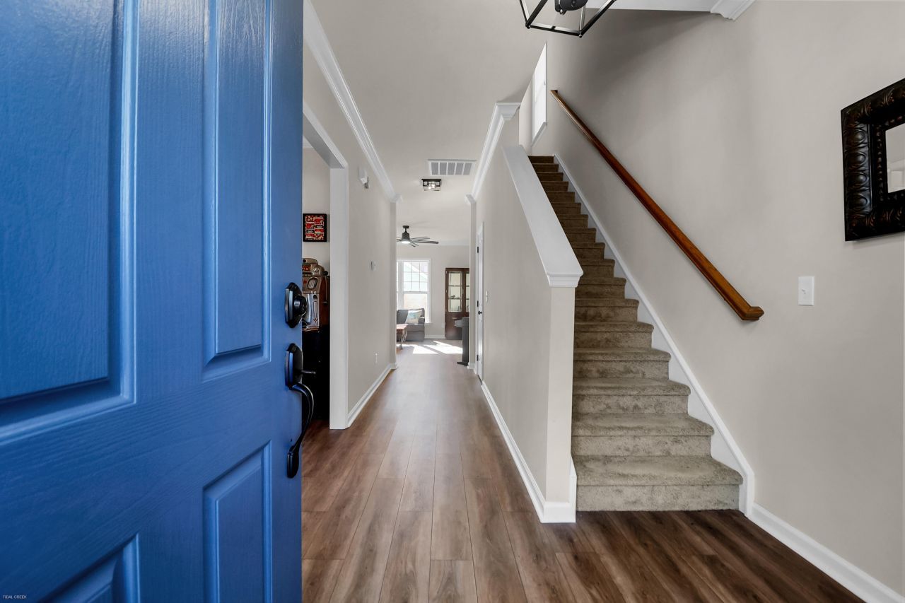 113 Amaranth Avenue Photo 4