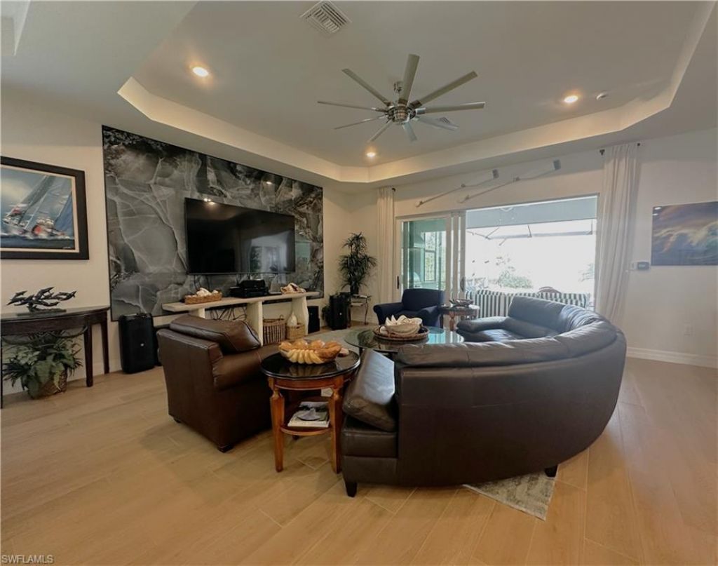 13533 Blue Bay Cir, Fort Myers, FL 33913 Photo