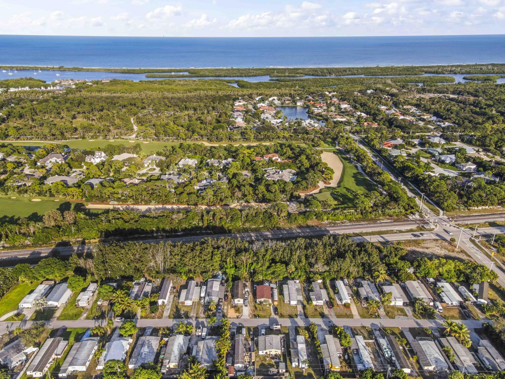 8333 SE Sandy Lane, Hobe Sound, FL 33455 Photo
