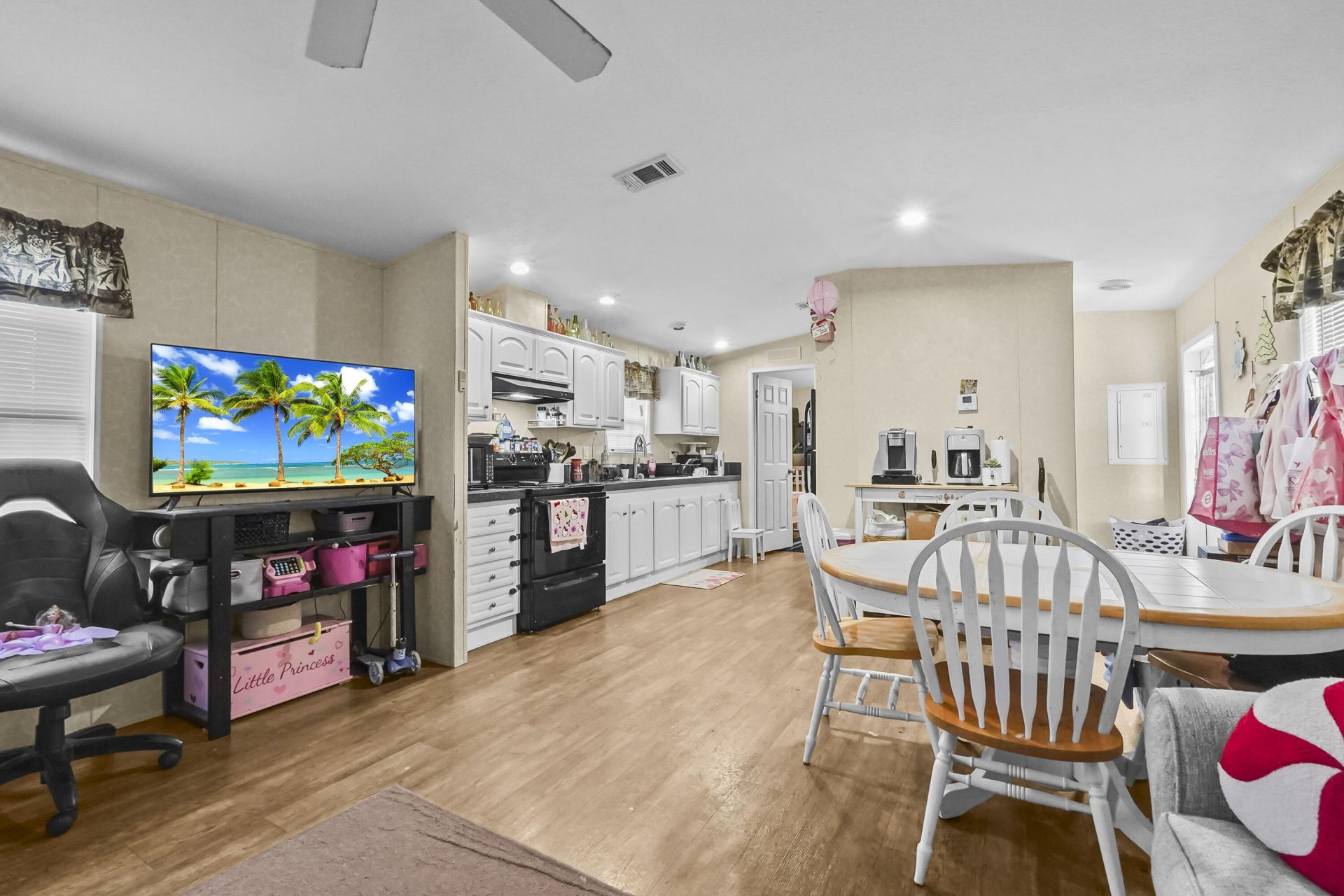 8333 SE Sandy Lane, Hobe Sound, FL 33455 Photo