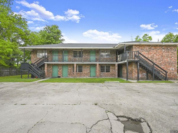4747 Annette St, Baton Rouge, LA 70805