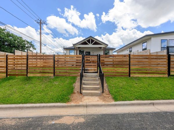 1199 Coleto ST, Austin, TX 78702