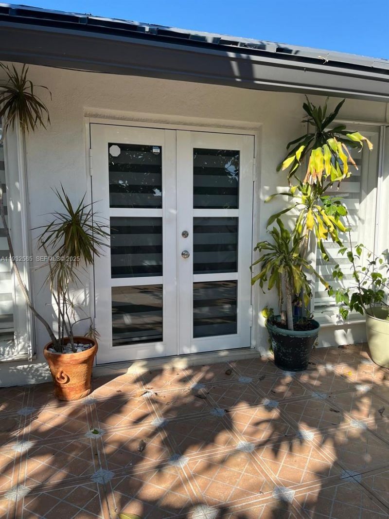 14824 SW 60th St, Miami, FL 33193 Photo