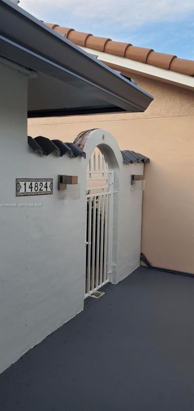 14824 SW 60th St, Miami, FL 33193 Photo