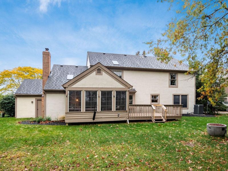 5690 Duddingston Drive, Dublin, OH 43017 Photo 5