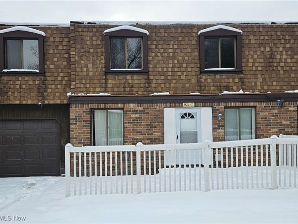 922 Wadsworth Road, Unit C-1, Medina, OH 44256