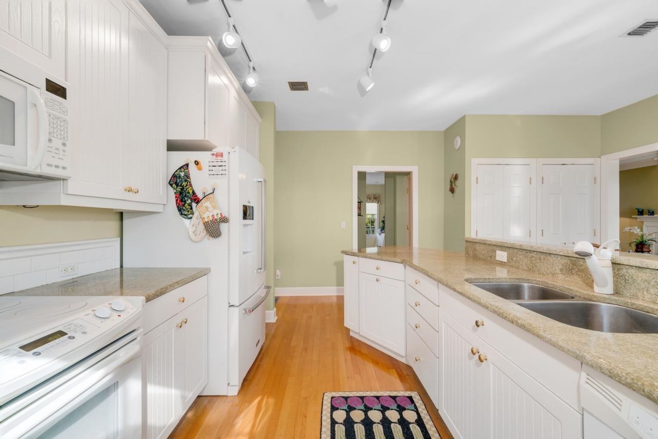 1172 Kittiwake Circle, Sanibel, FL 33957 Photo
