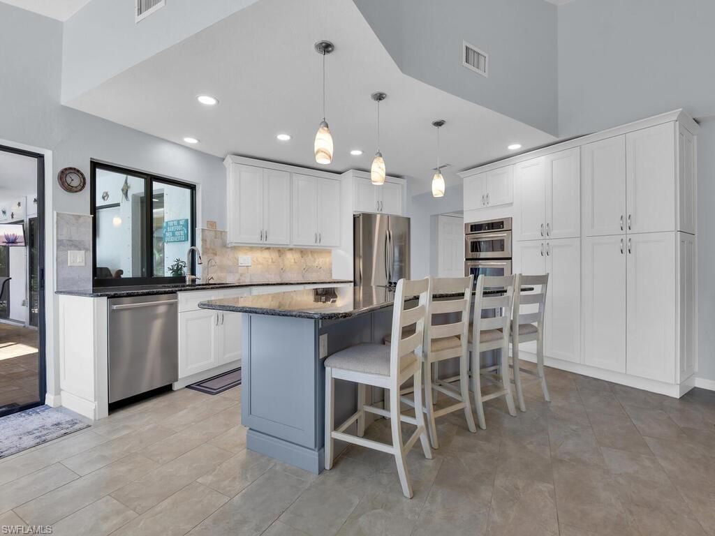 800 El Dorado Pkwy W, Cape Coral, FL 33914 Photo