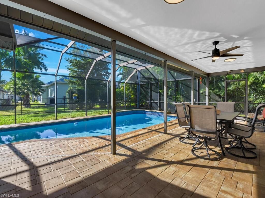 800 El Dorado Pkwy W, Cape Coral, FL 33914 Photo