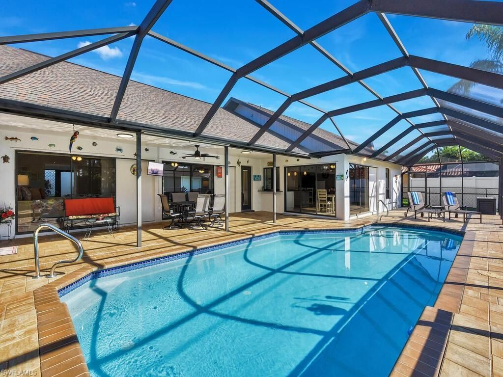 800 El Dorado Pkwy W, Cape Coral, FL 33914 Photo