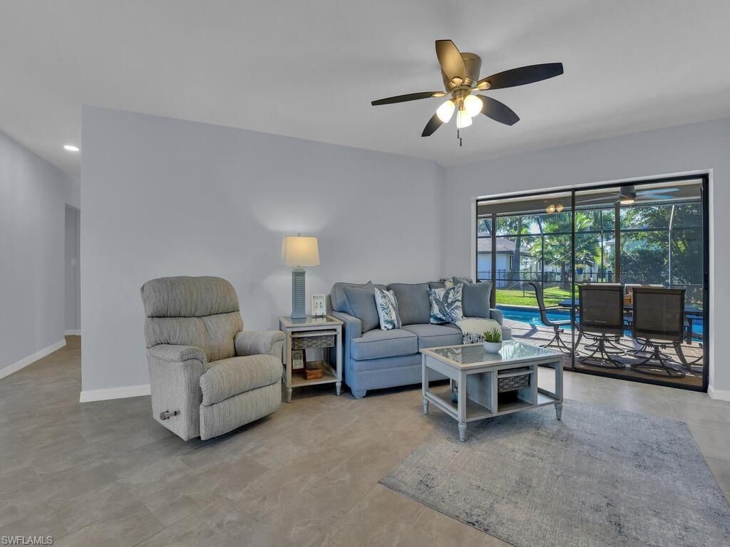 800 El Dorado Pkwy W, Cape Coral, FL 33914 Photo