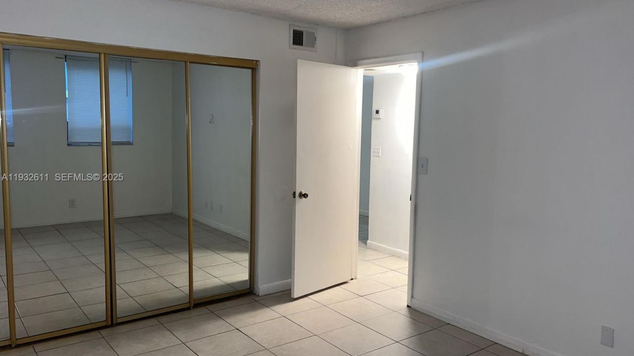 1880 N Congress Ave, Unit 105, West Palm Beach, FL 33401 Photo