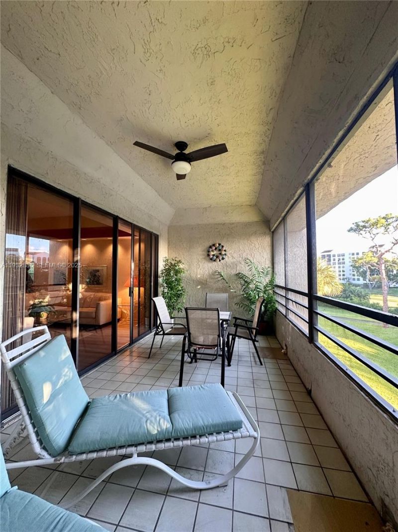 7472 La Paz Blvd , Unit 301, Boca Raton, FL 33433 Photo