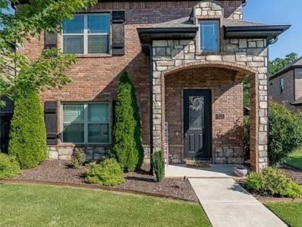 529 N Salem Road, Fayetteville, AR 72704