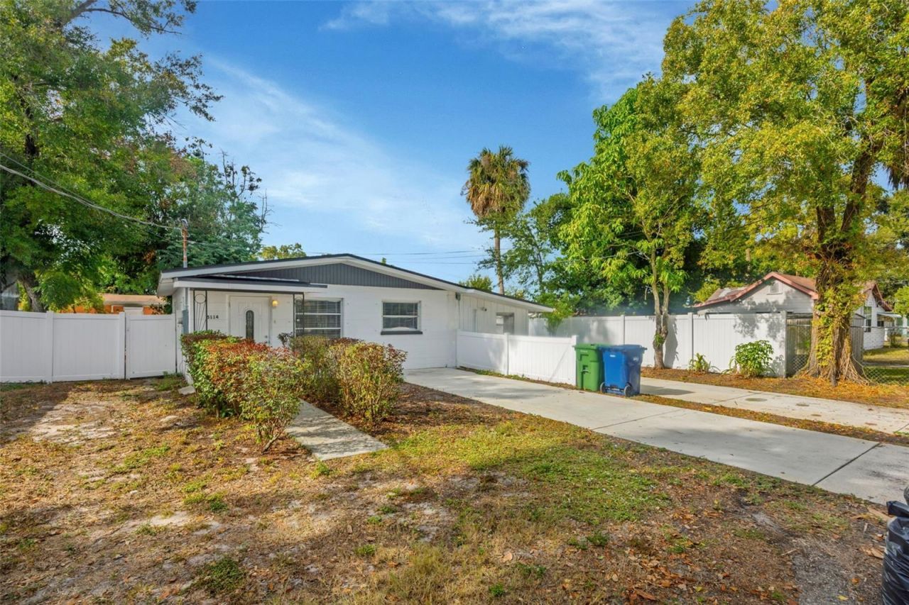 5114 N Macdill Avenue, Tampa, FL 33614 Main Photo