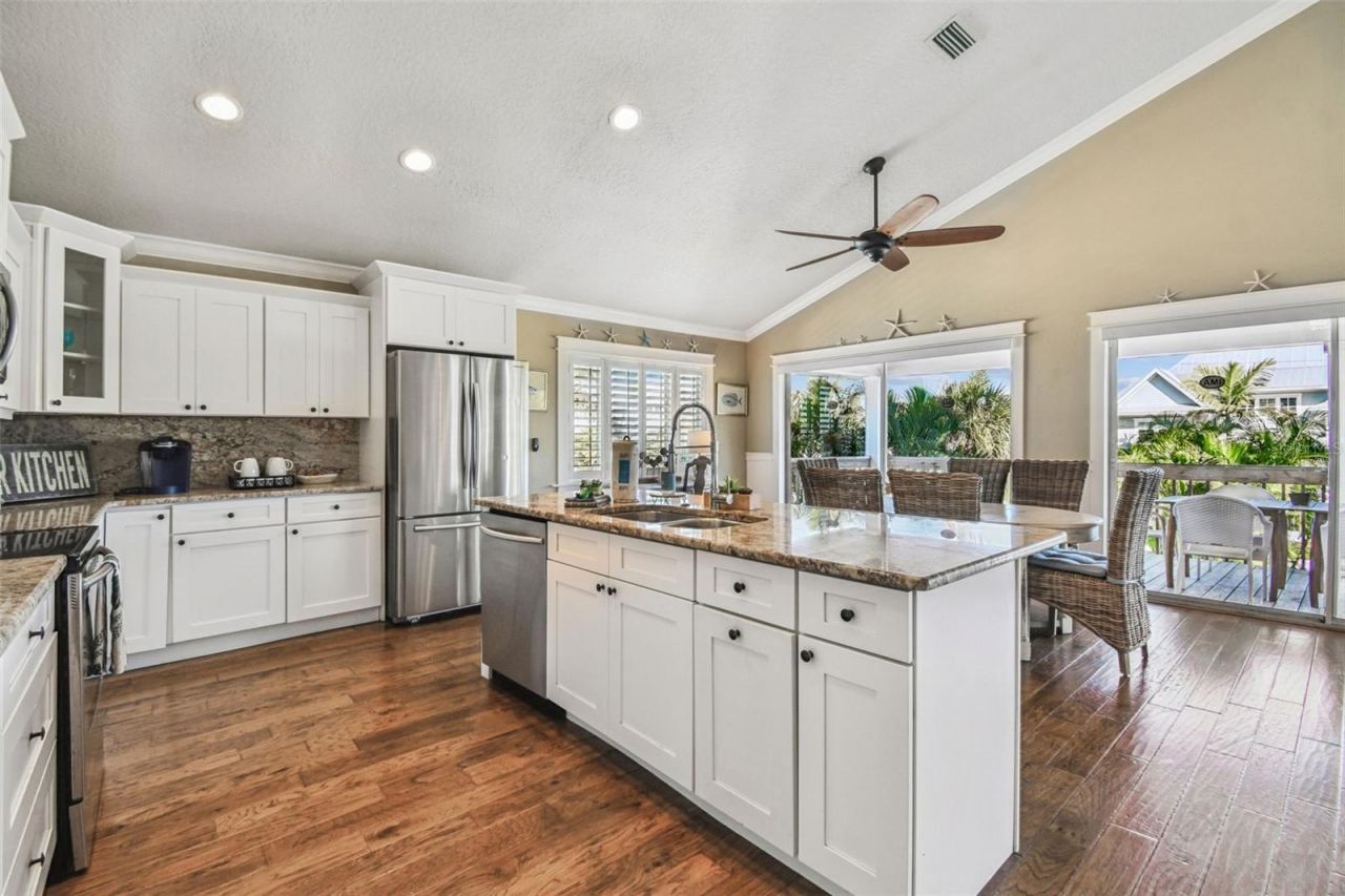 612 Fern Street, Anna Maria, FL 34216 Photo