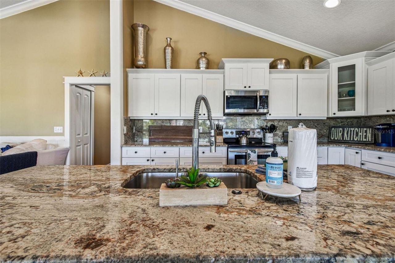 612 Fern Street, Anna Maria, FL 34216 Photo