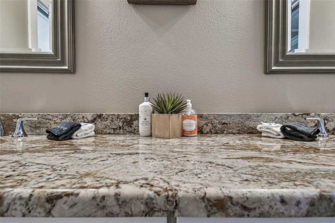 612 Fern Street, Anna Maria, FL 34216 Photo