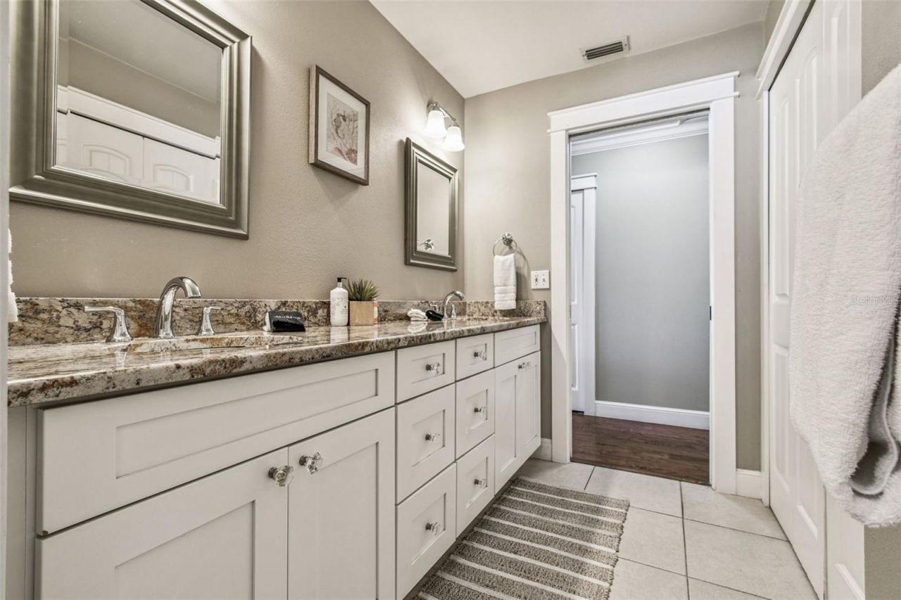 612 Fern Street, Anna Maria, FL 34216 Photo