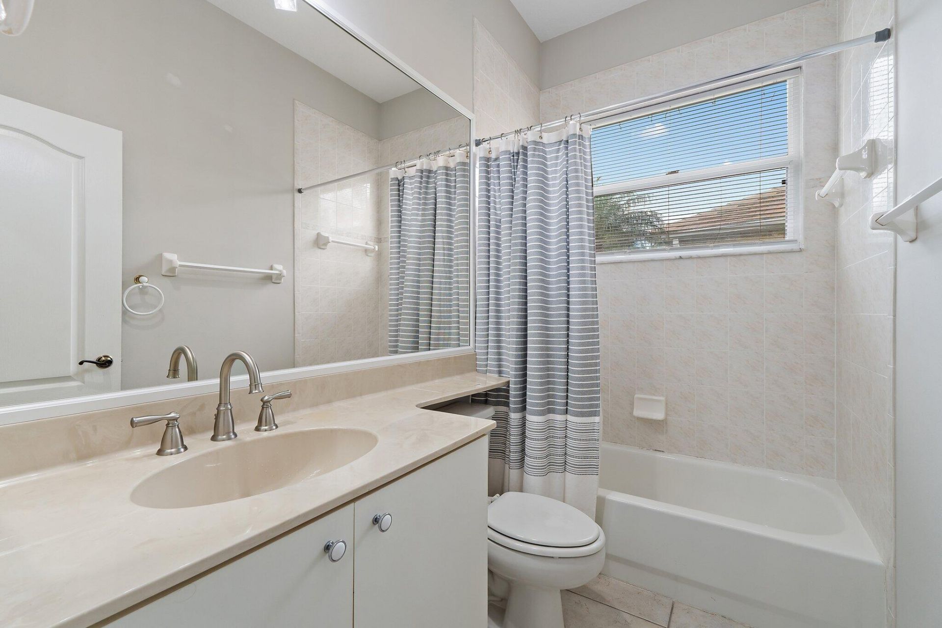 2201 SW Bradford Place, Palm City, FL 34990 Photo