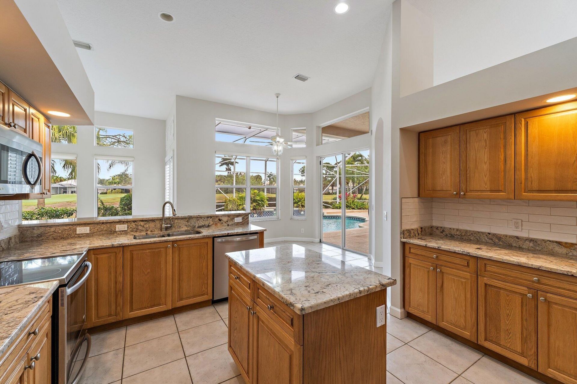 2201 SW Bradford Place, Palm City, FL 34990 Photo