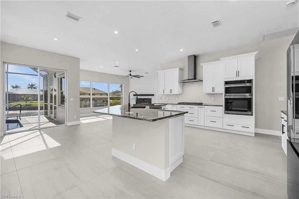 3302 NW 2nd Ter, Cape Coral, FL 33993 Photo