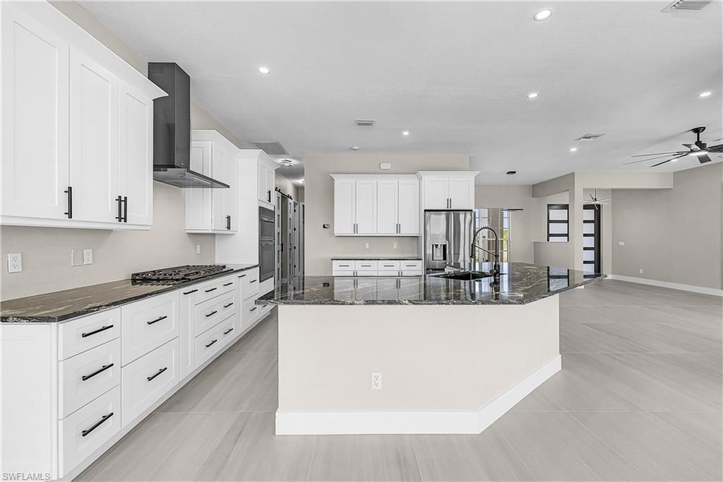 3302 NW 2nd Ter, Cape Coral, FL 33993 Photo