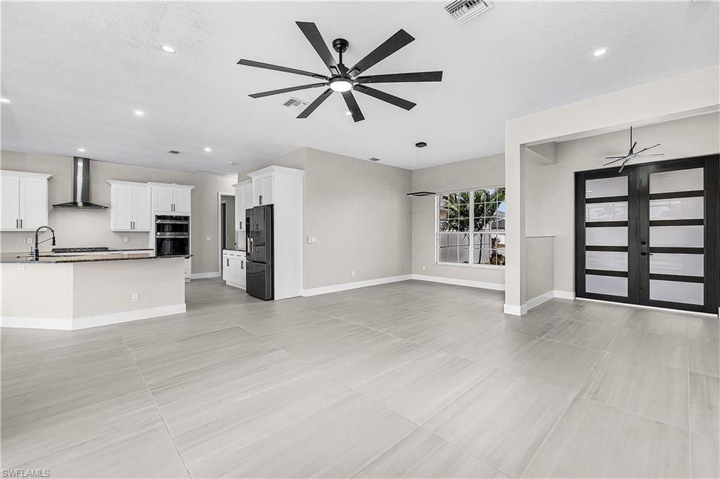 3302 NW 2nd Ter, Cape Coral, FL 33993 Photo